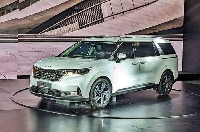 Kia Carnival discontinued; expected to return next year